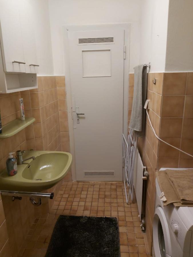 1 Zimmerwohnung Mit Kueche, Balkon Und Badezimmer In Duesseldorf Apartmen Exteriér fotografie